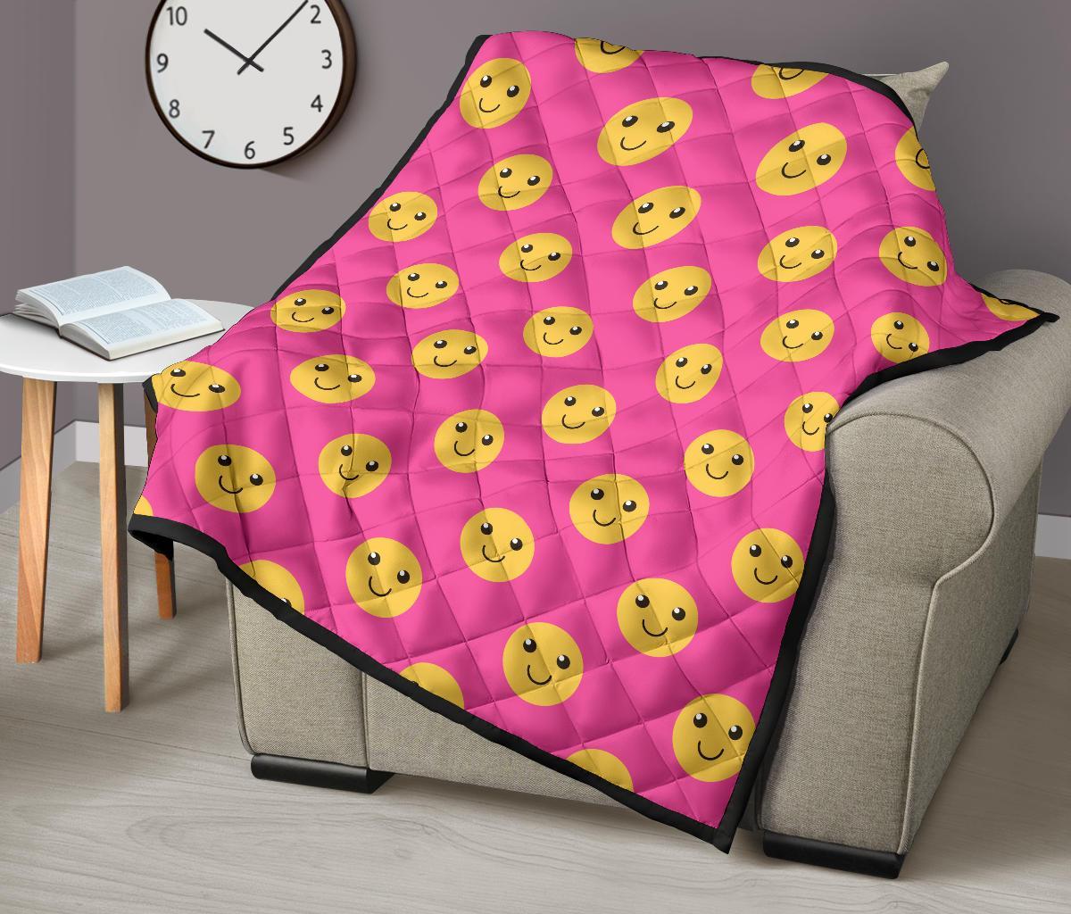 Emoji Pink Pattern Print Quilt-grizzshop