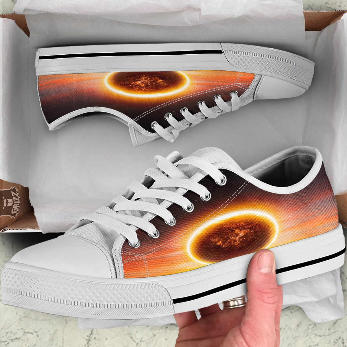 End Of The Planet Apocalyptic Print White Low Top Shoes-grizzshop