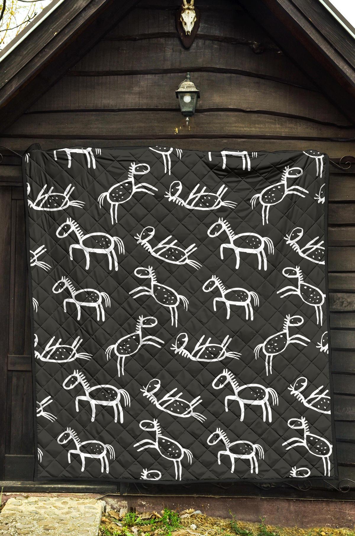 Equestrian Drawn Pattern Print Quilt-grizzshop