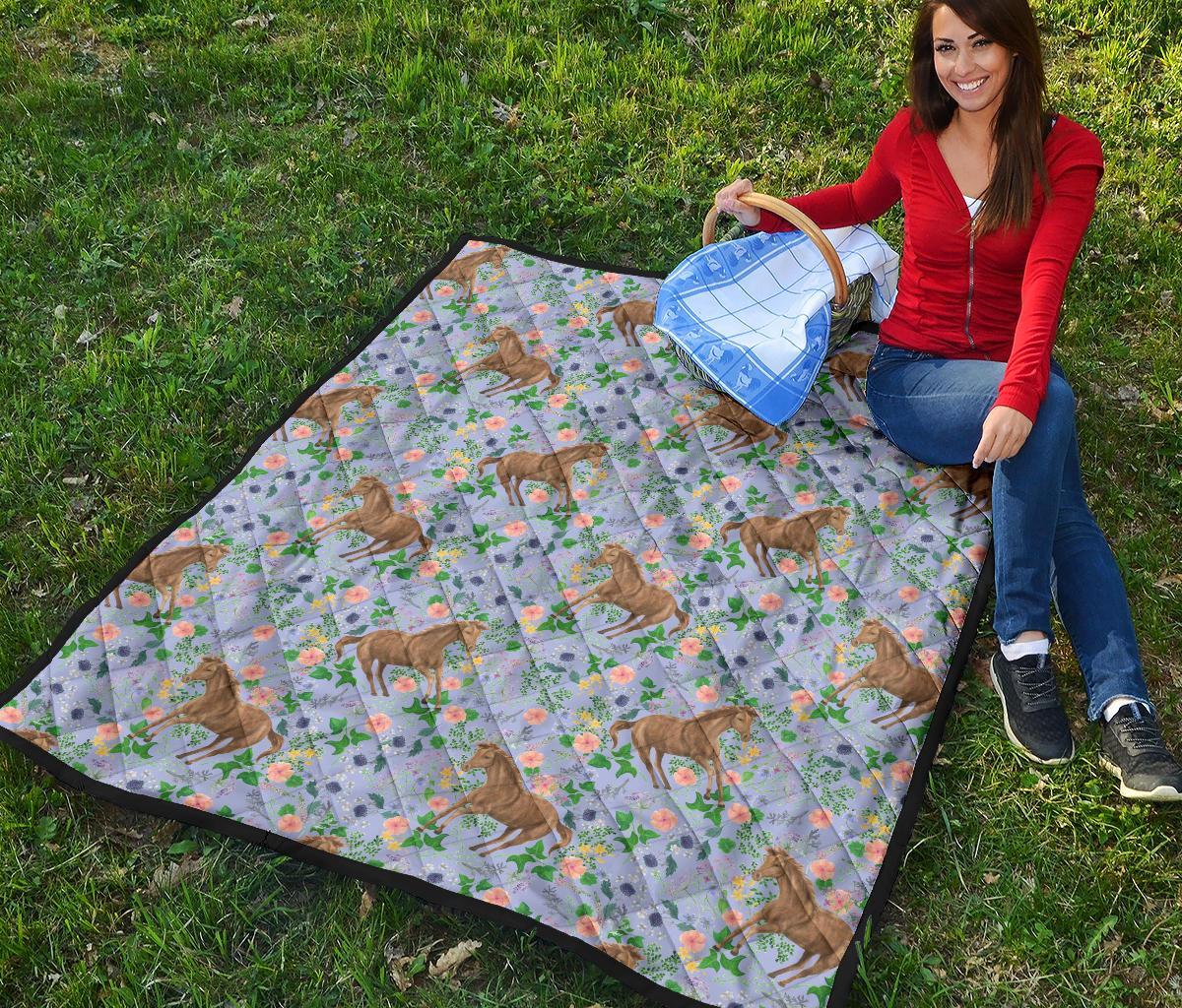 Equestrian Floral Pattern Print Quilt-grizzshop