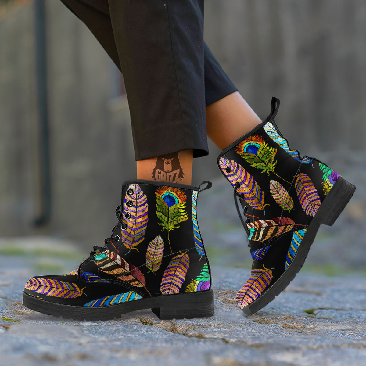 Feather Embroidery Peacock Print Leather Boots-grizzshop
