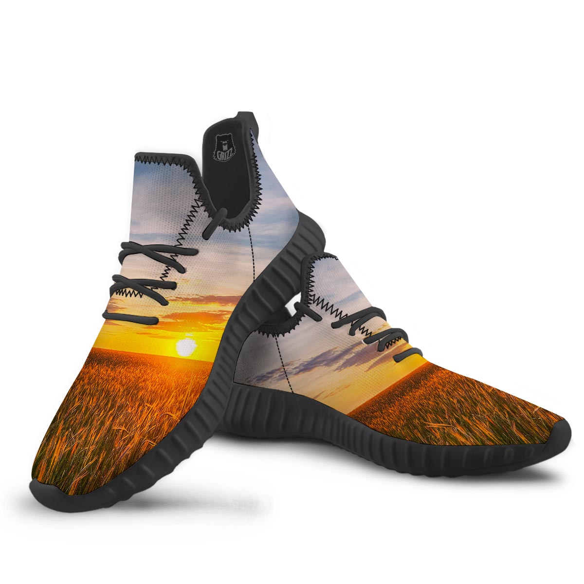 Field Sunrise Print Black Walking Shoes-grizzshop