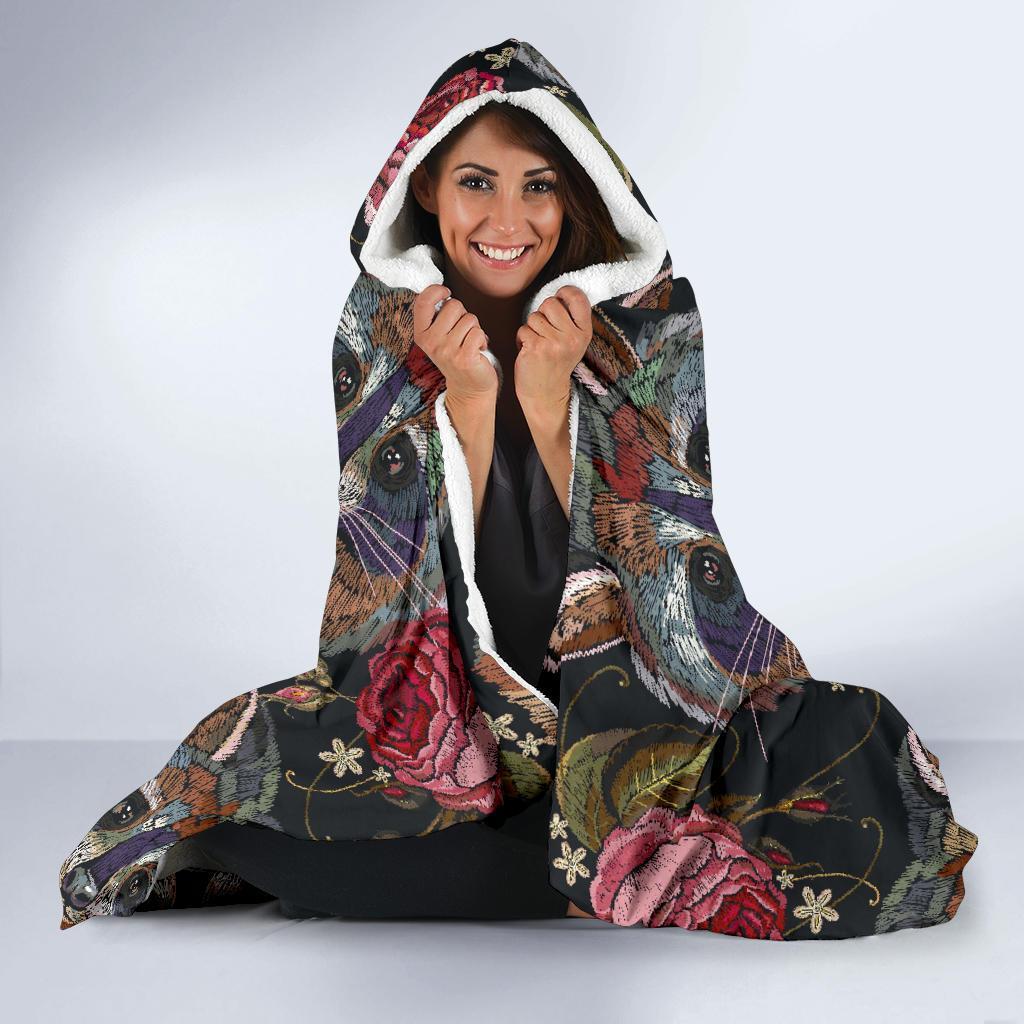 Floral Raccoon Pattern Print Hooded Blanket-grizzshop