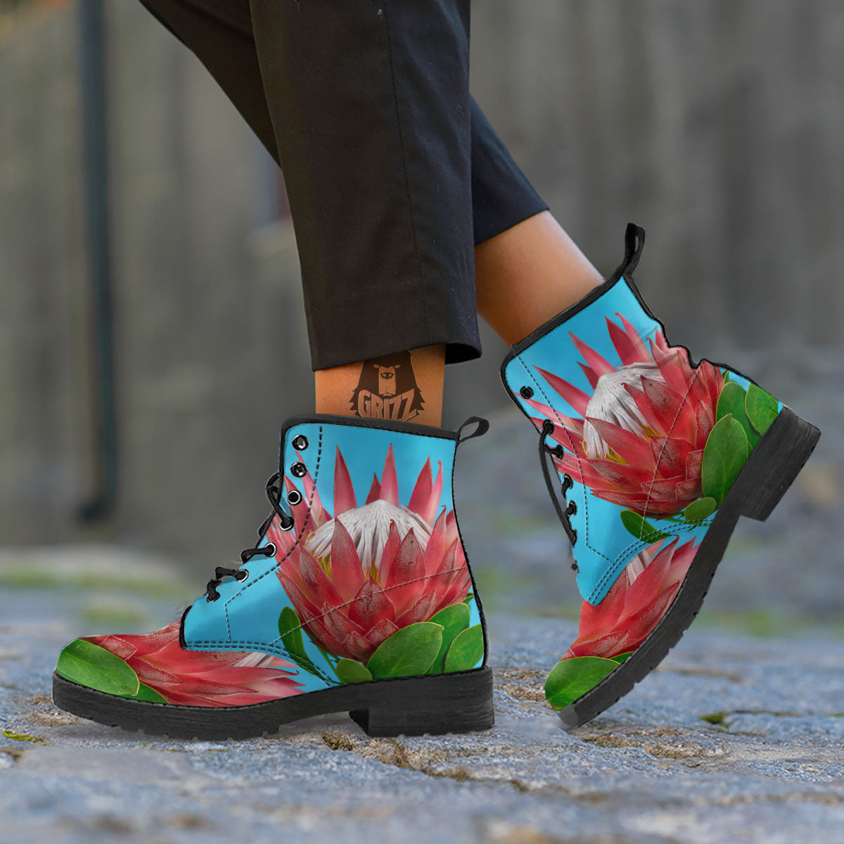 Flower Protea Print Leather Boots-grizzshop