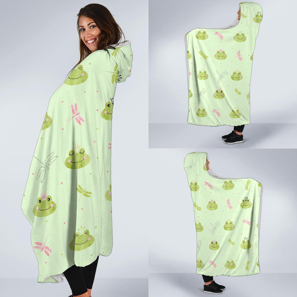 Frog Prince Crown Pattern Print Hooded Blanket-grizzshop