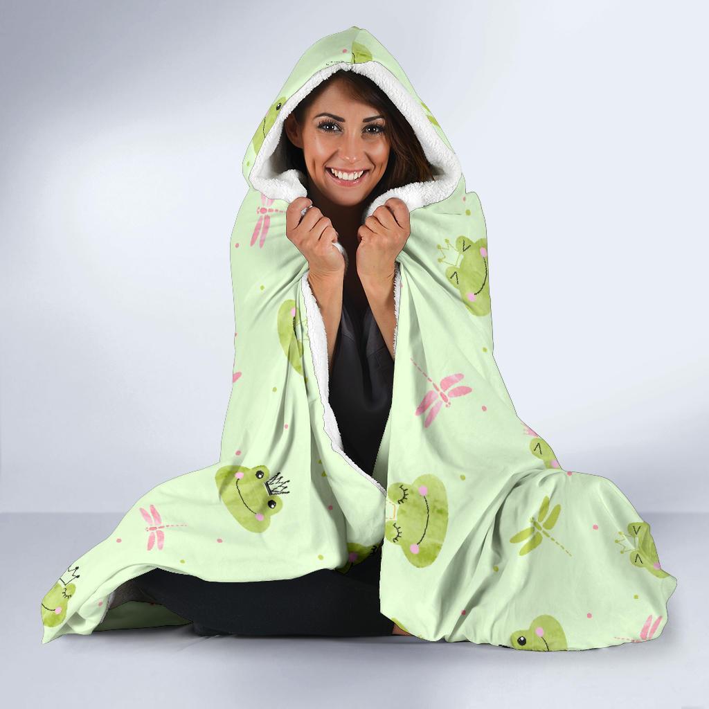 Frog Prince Crown Pattern Print Hooded Blanket-grizzshop