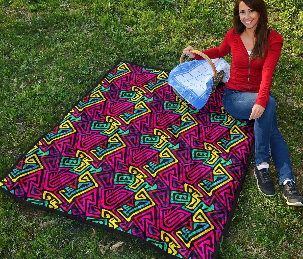 Funky Pattern Print Quilt-grizzshop