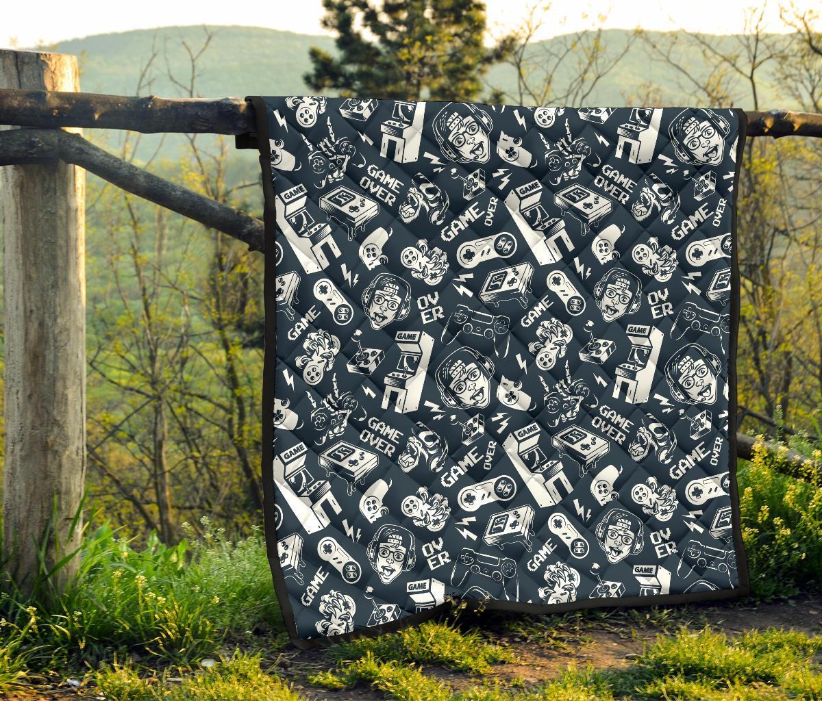 Gaming Pattern Print Quilt-grizzshop