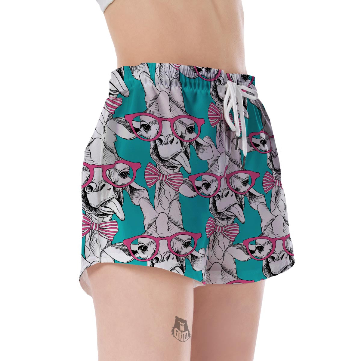 Giraffe Cartoon Pattern Print Women's Shorts-grizzshop