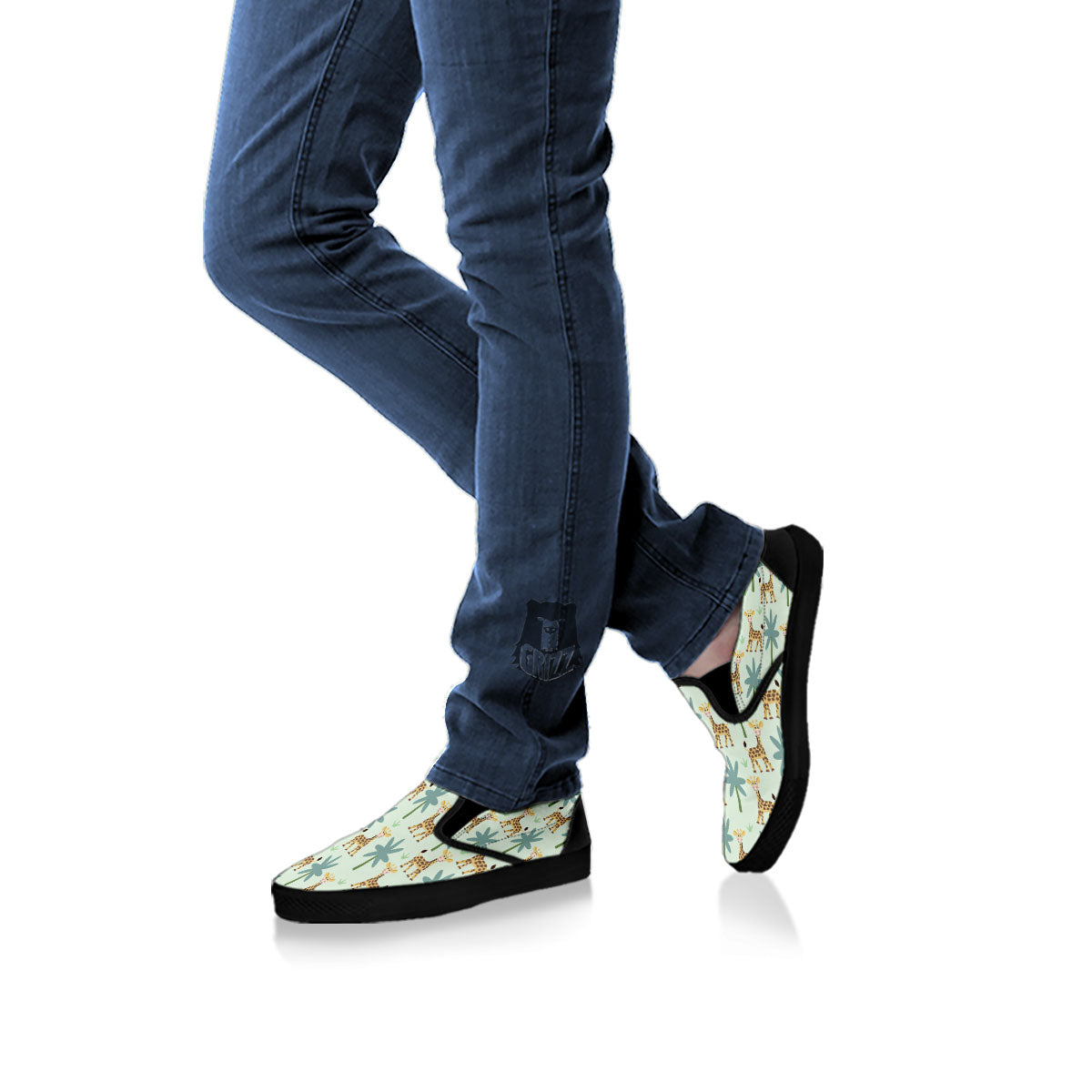 Giraffe Cartoon Print Pattern Black Slip On Shoes-grizzshop