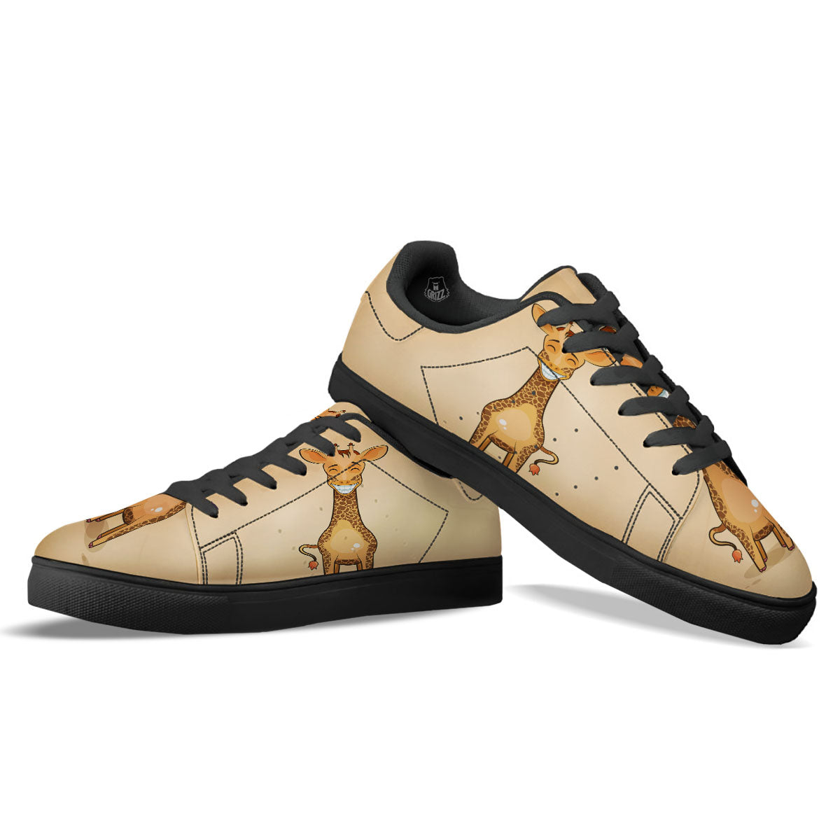 Giraffe Smiley Face Print Black Low Top Sneakers-grizzshop