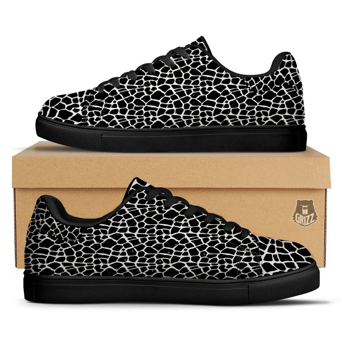 Giraffe White And Black Print Pattern Black Low Top Sneakers-grizzshop