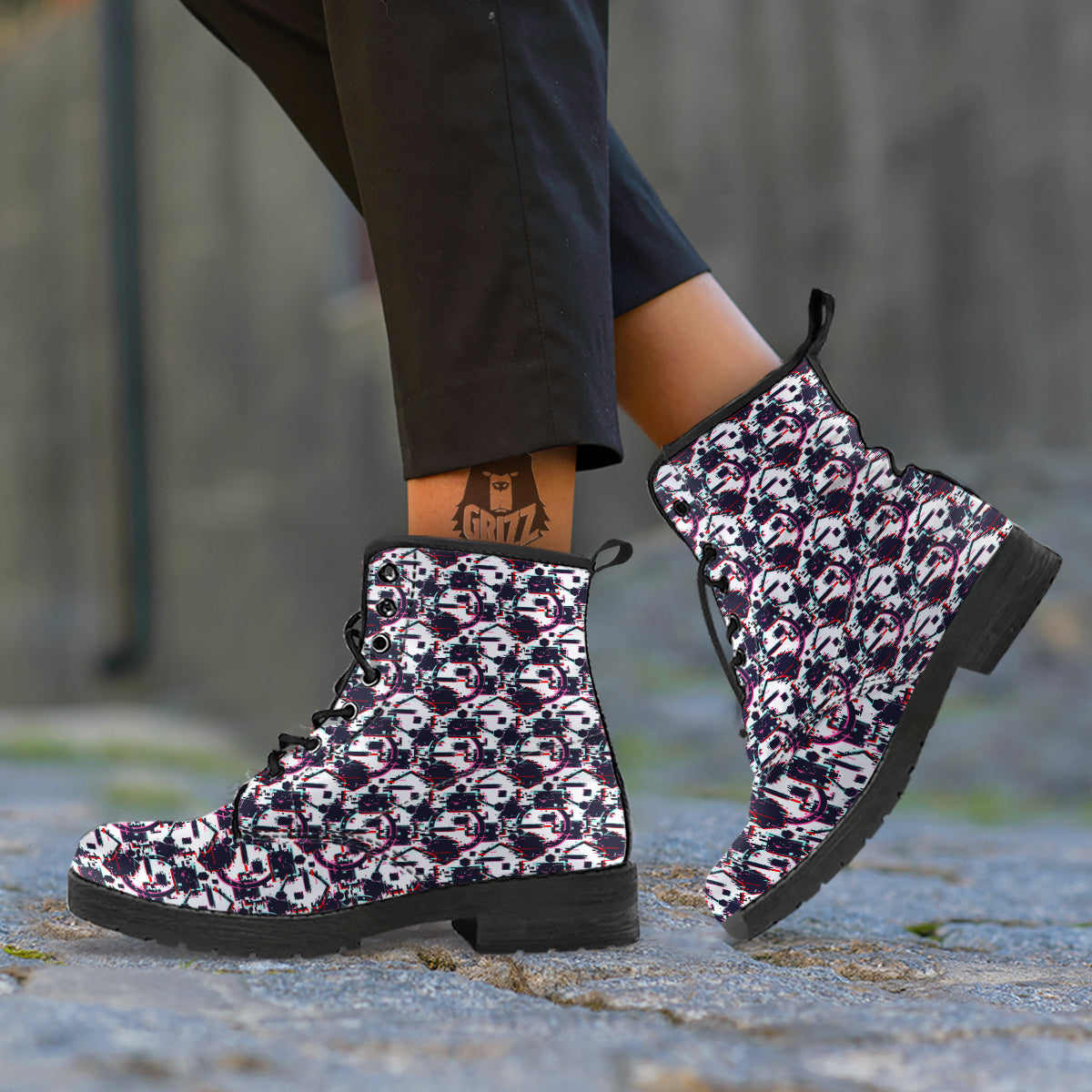 Glitch Effect Print Pattern Leather Boots-grizzshop