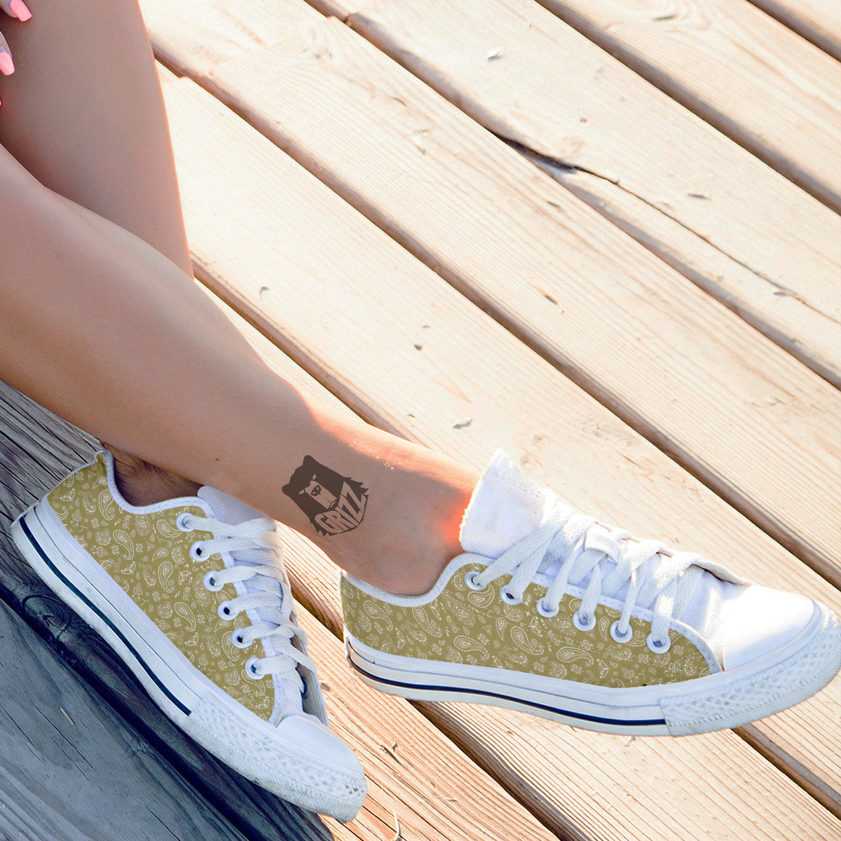 Gold Paisley Bandana Print White Low Top Shoes-grizzshop