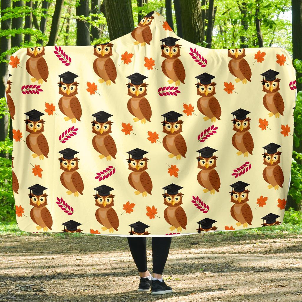 Graduation Owl Pattern Print Hooded Blanket-grizzshop