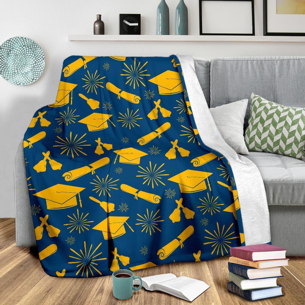 Graduation Pattern Print Blanket-grizzshop