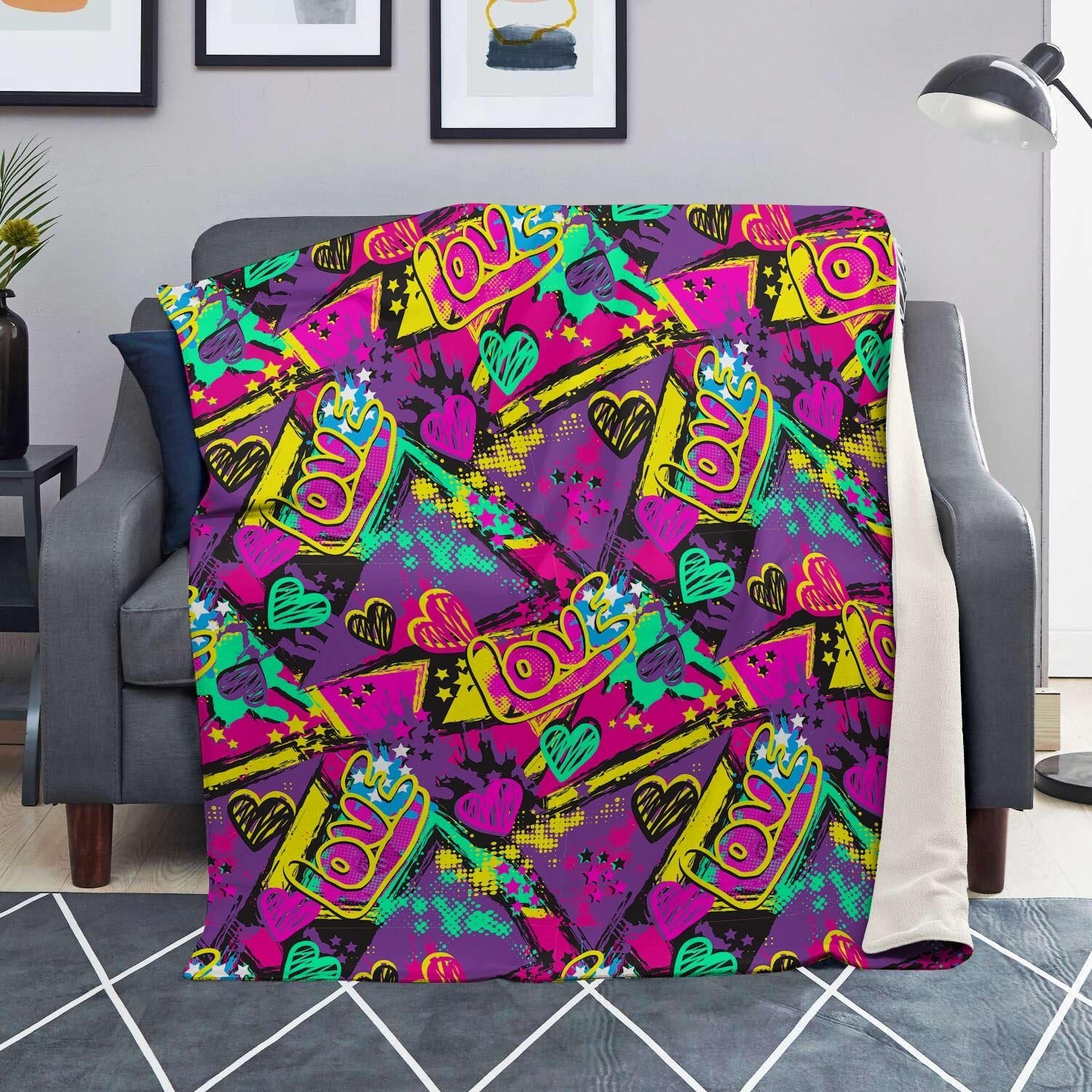 Graffiti Airbrush Love Print Blanket-grizzshop