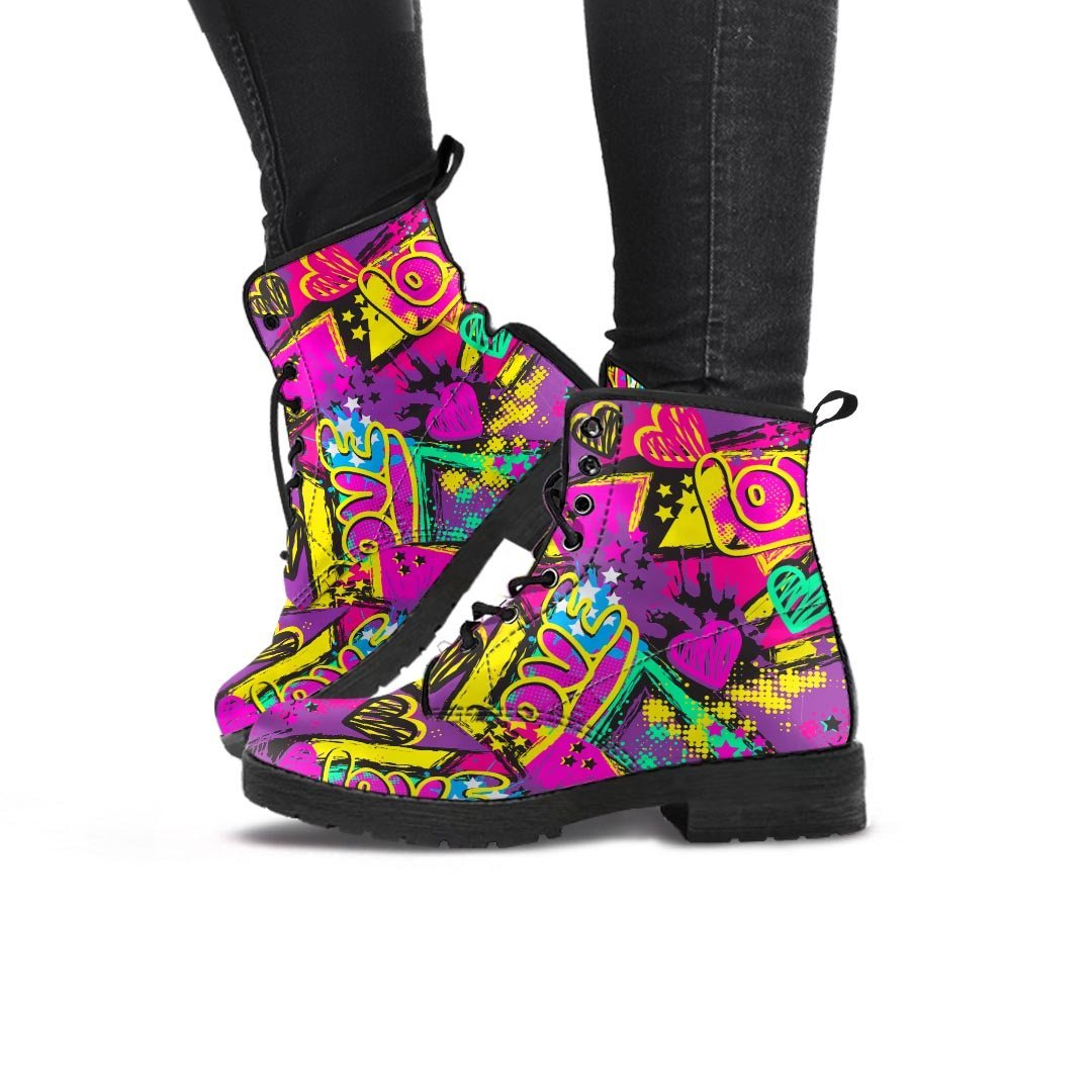 Graffiti Airbrush Love Print Women's Boots-grizzshop