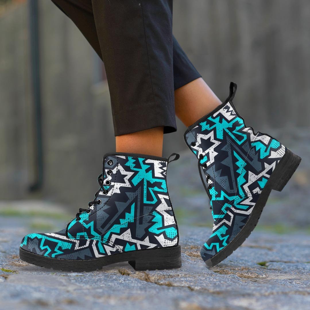 Graffiti Geometric Print Men's Boots-grizzshop