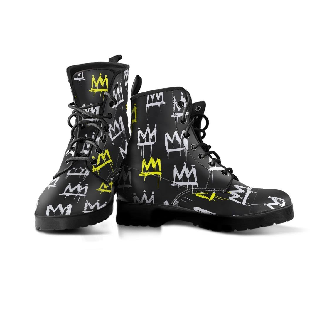 Graffiti Hiphop White And Yellow Crown Print Men's Boots-grizzshop