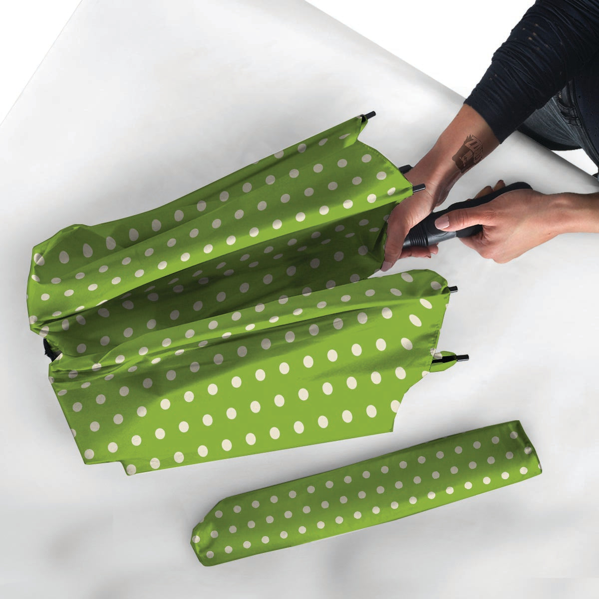 Green And White Polka Dot Umbrella-grizzshop