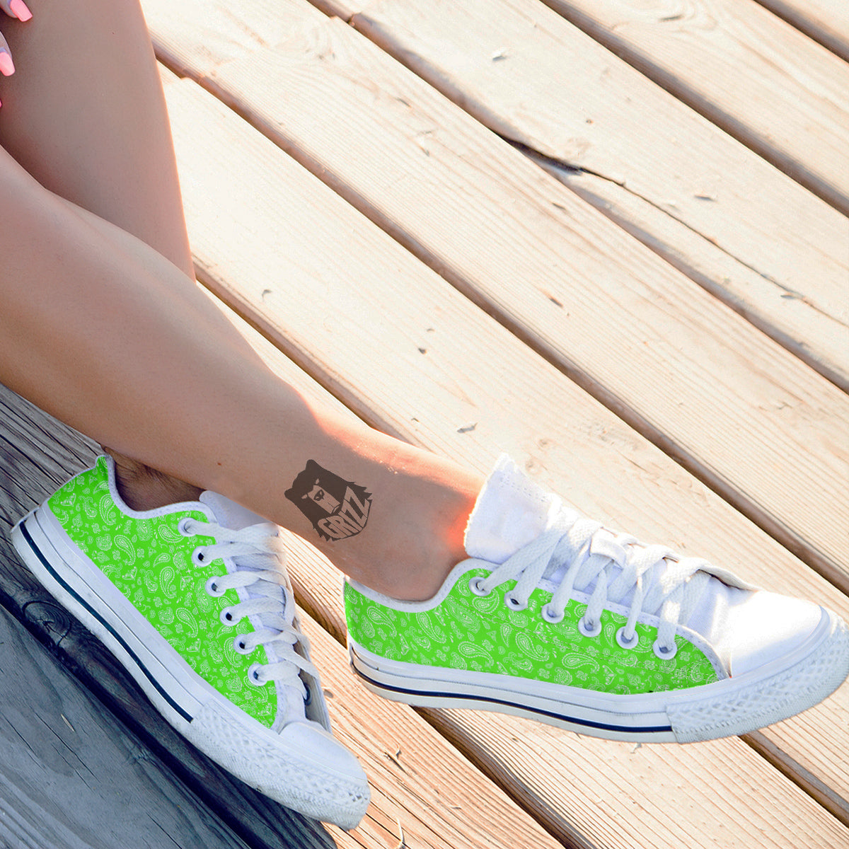 Green Neon Paisley Bandana Print White Low Top Shoes-grizzshop