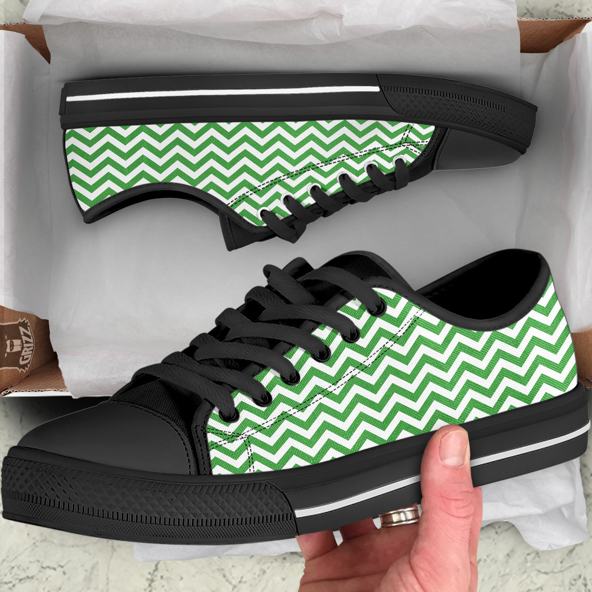 Green Zigzag Print Pattern Black Low Top Shoes-grizzshop