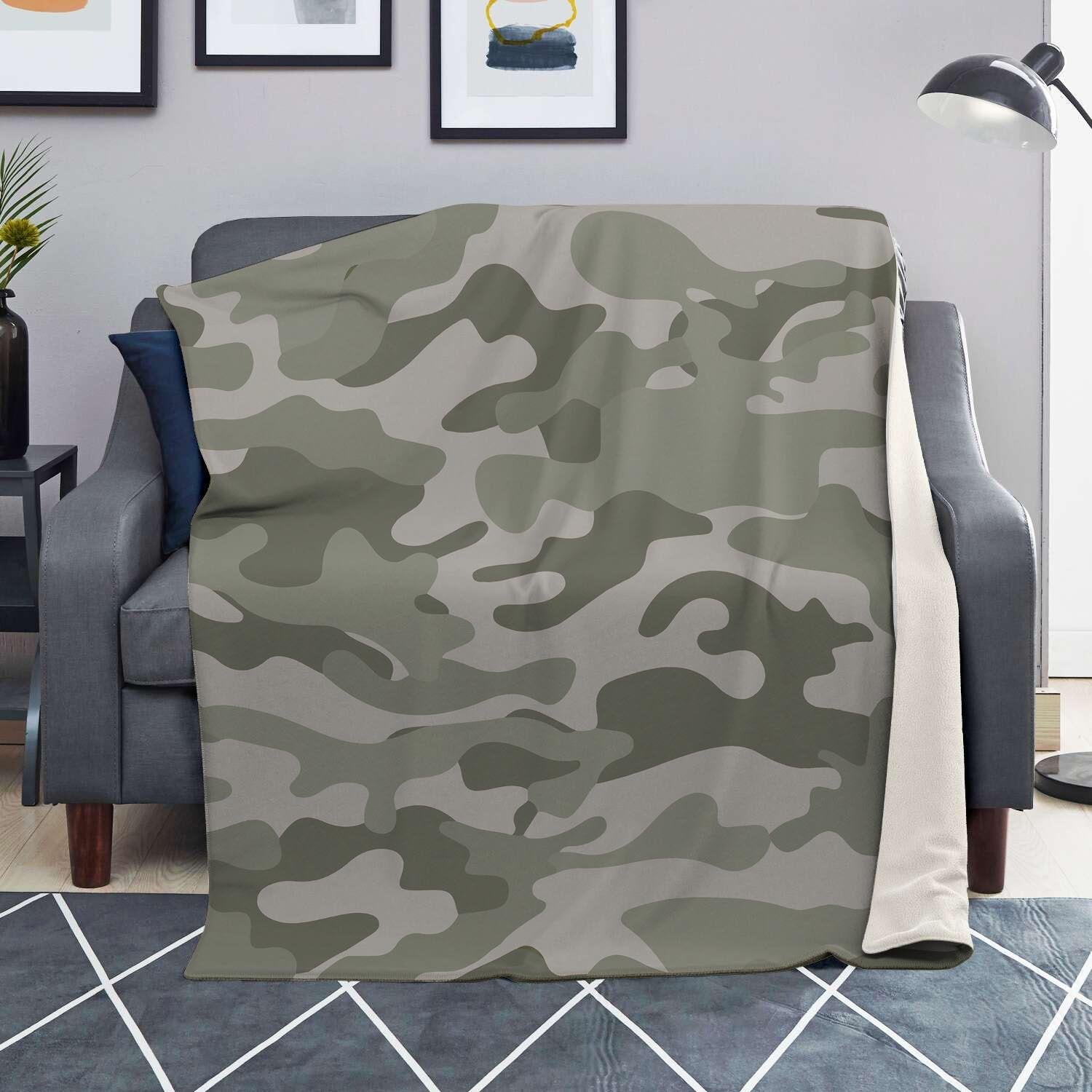 Grey And Green Camouflage Print Blanket-grizzshop