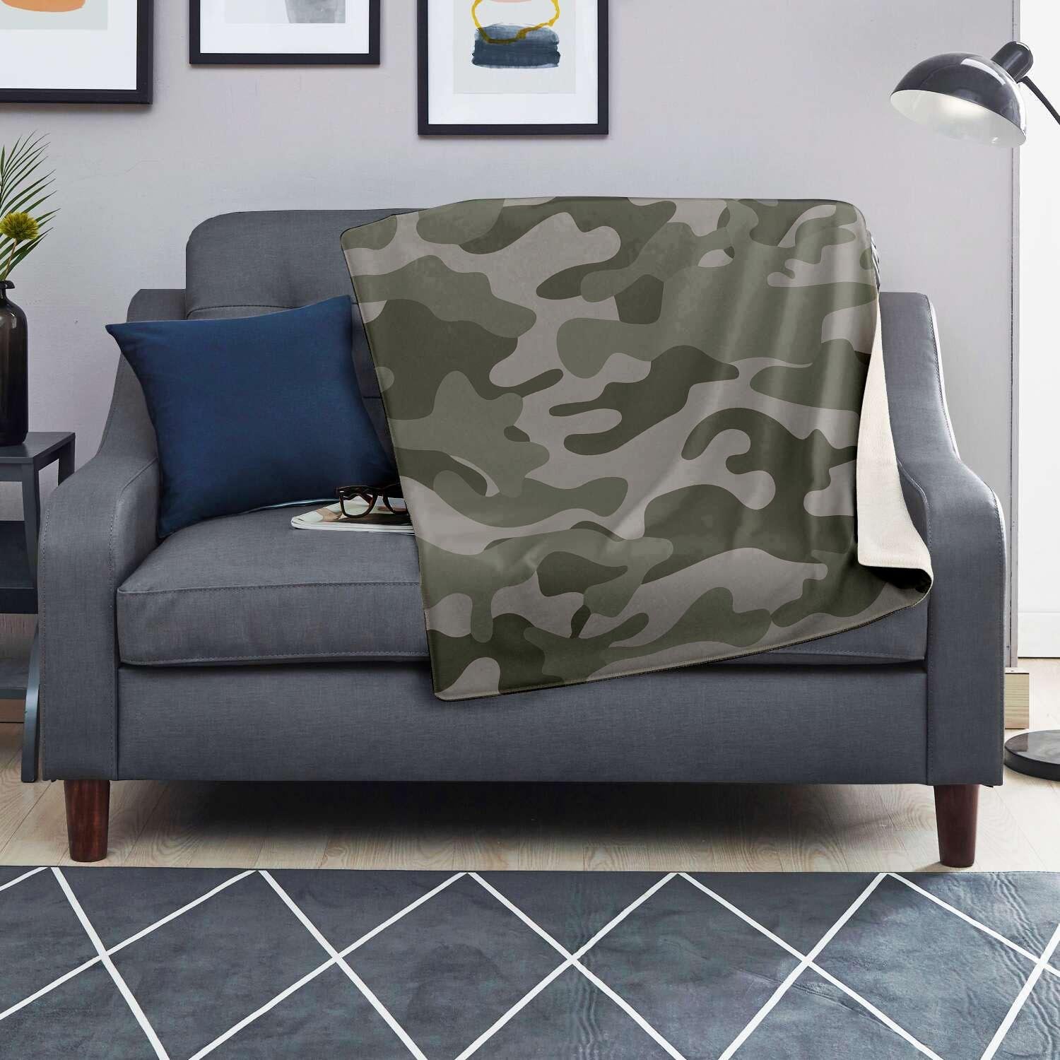 Grey And Green Camouflage Print Blanket-grizzshop