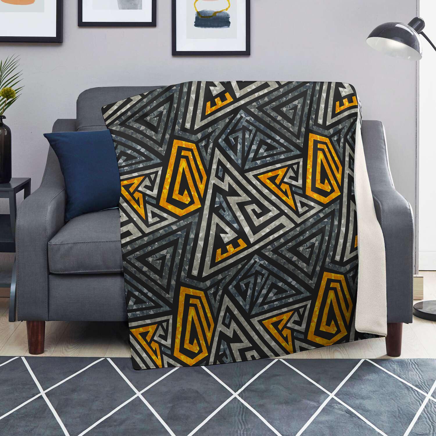 Grunge Geometric Triangle Blanket-grizzshop