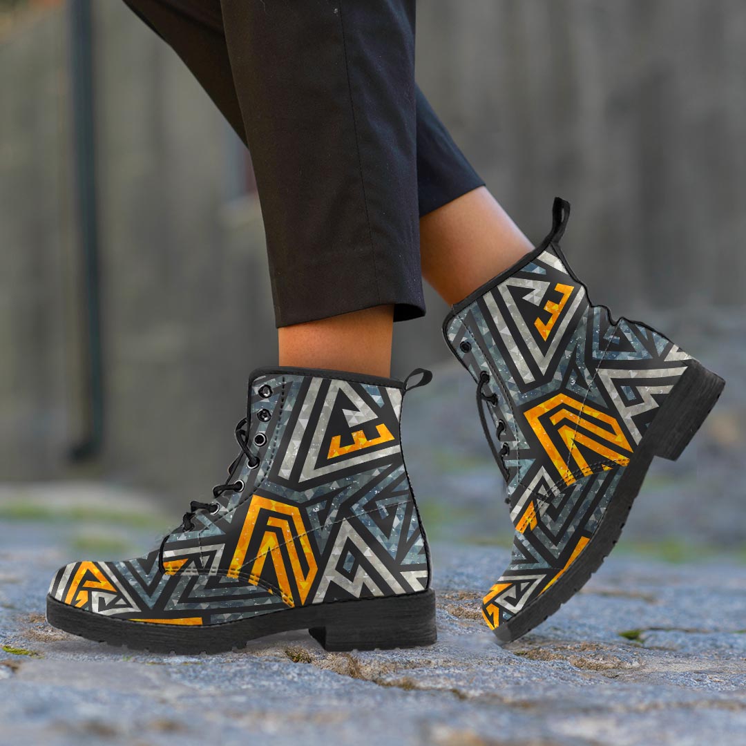 Grunge Geometric Triangle Women's Boots-grizzshop