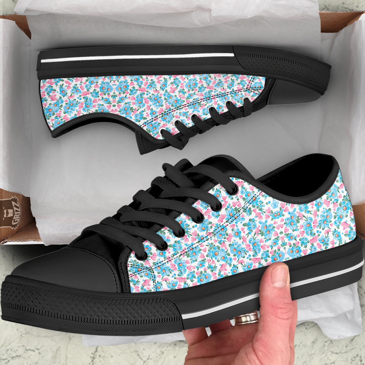 Heart And Flower Valentine's Day Print Pattern Black Low Top Shoes-grizzshop