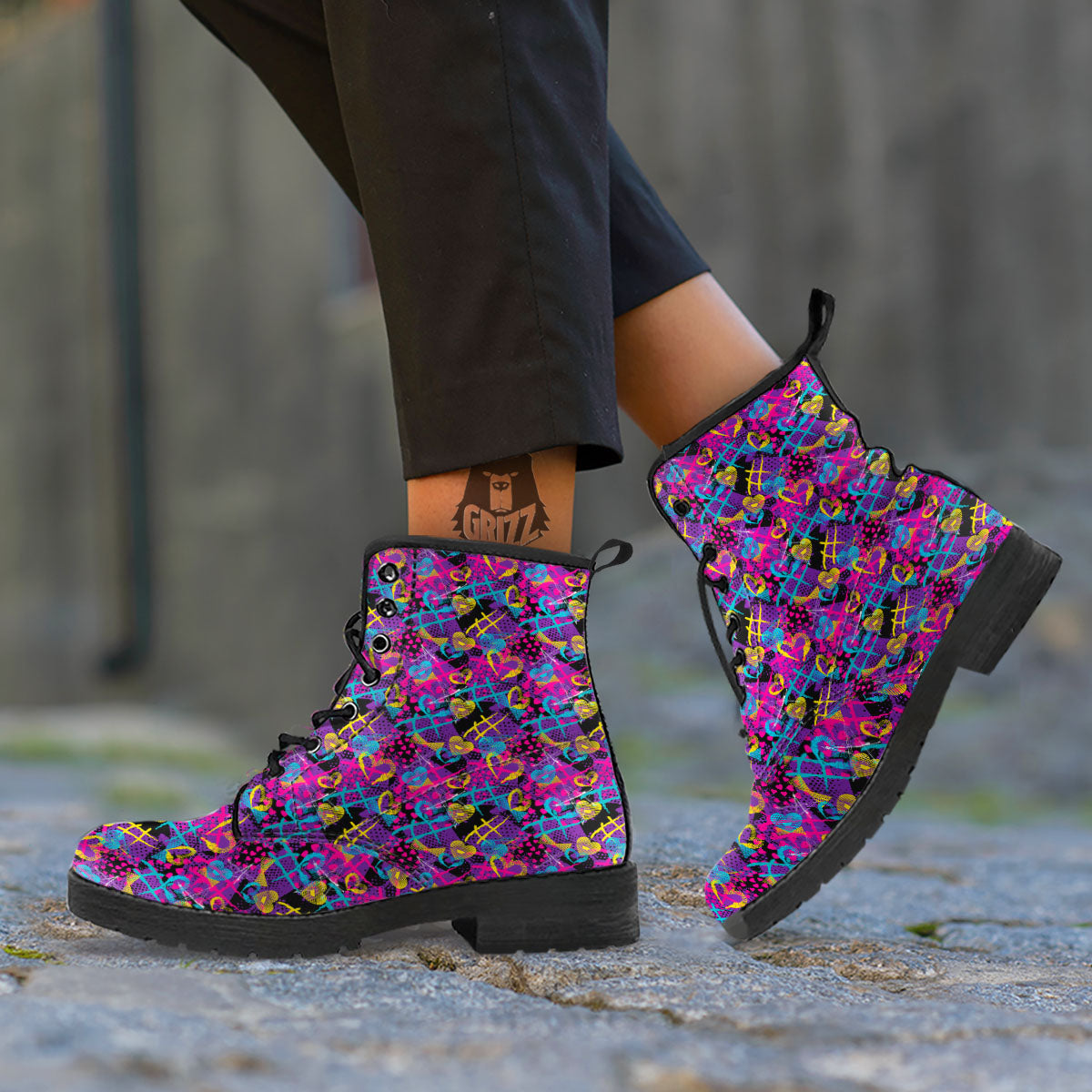 Heart Graffiti Print Pattern Leather Boots-grizzshop