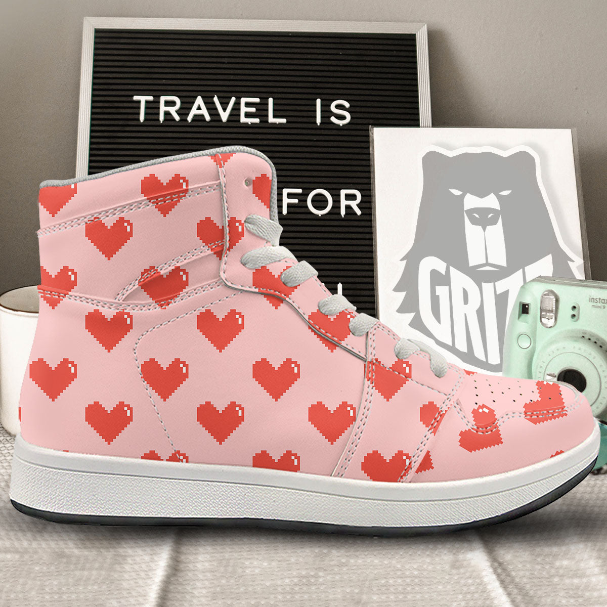 Heart Pixel Print Pattern High Top Sneakers-grizzshop