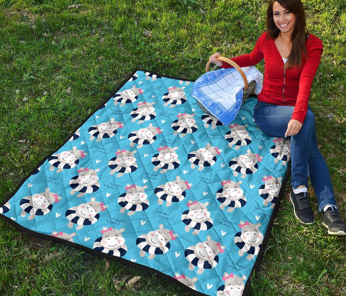 Hippo Cute Pattern Print Quilt-grizzshop