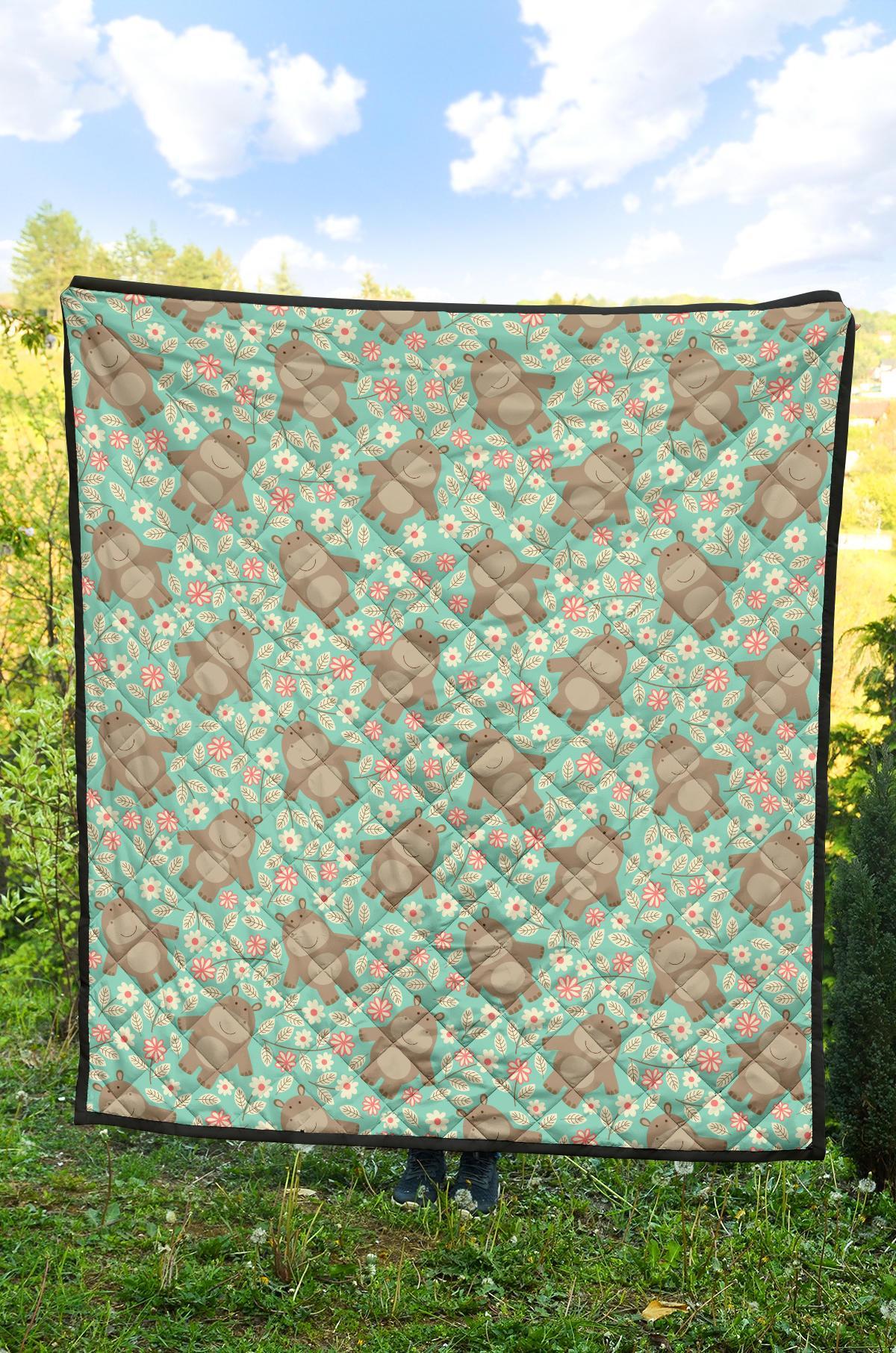 Hippo Floral Pattern Print Quilt-grizzshop