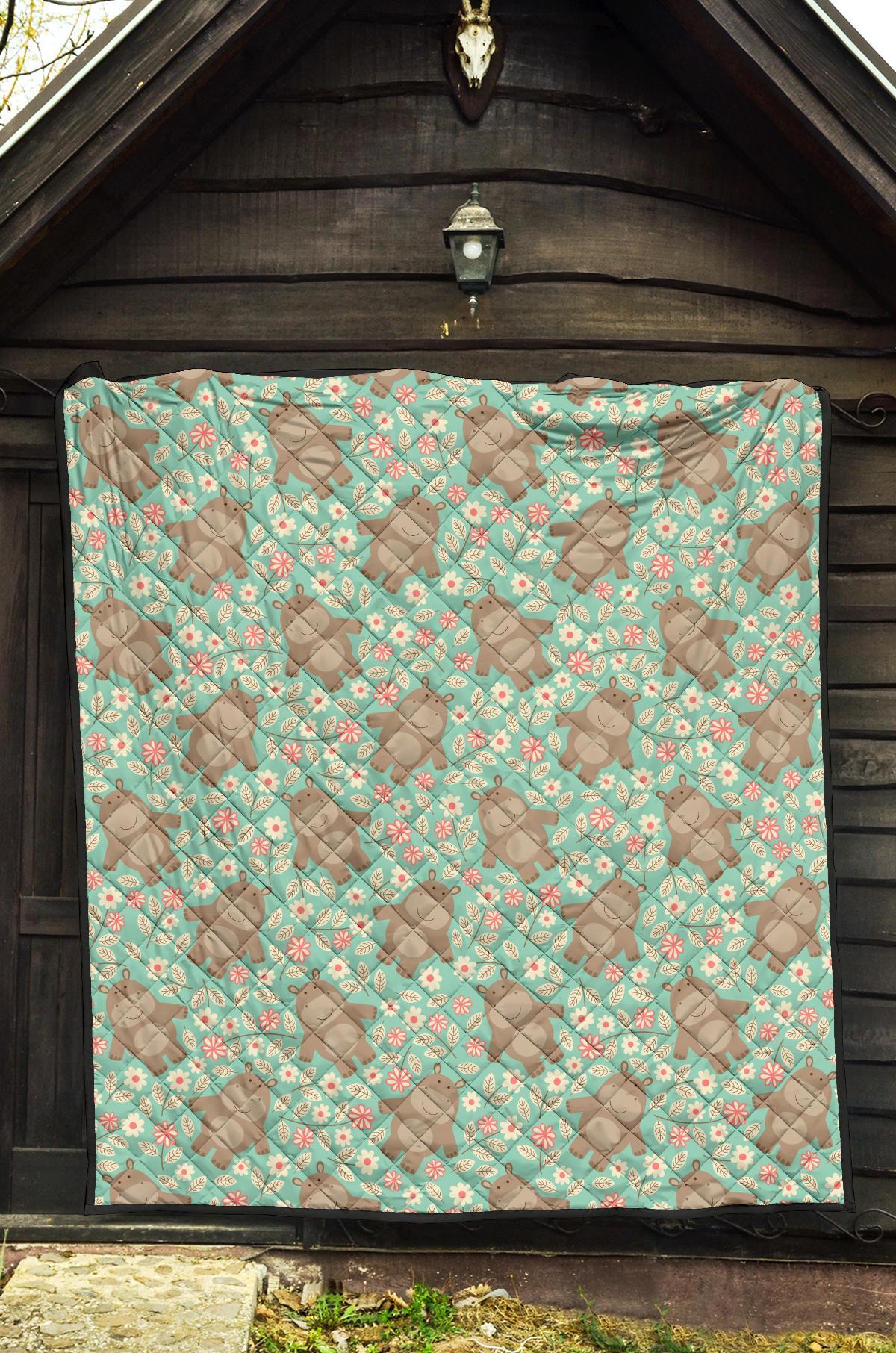 Hippo Floral Pattern Print Quilt-grizzshop