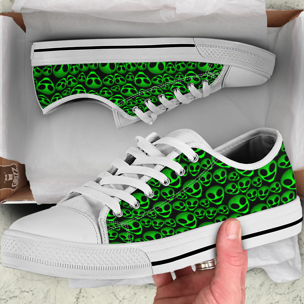 Horror Alien Green Neon Print Pattern White Low Top Shoes-grizzshop