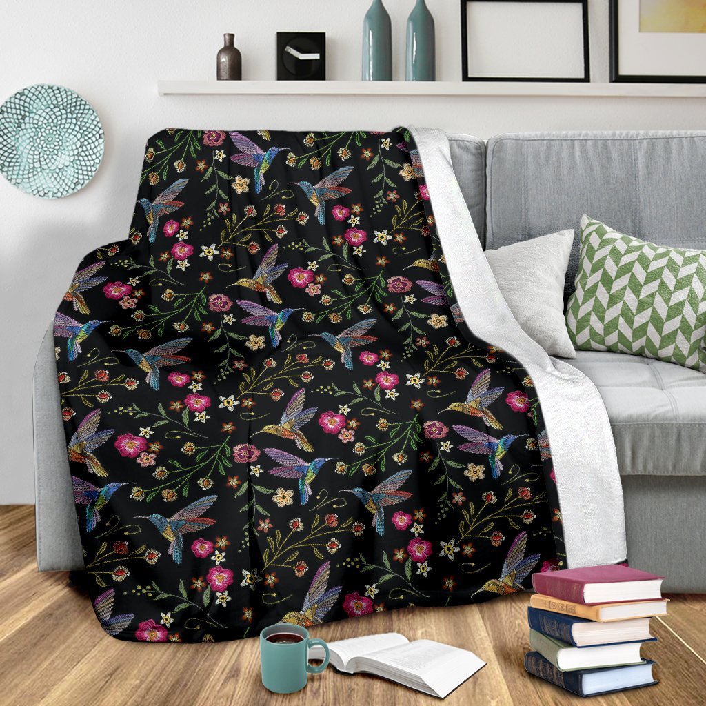 Hummingbird White Floral Pattern Print Blanket-grizzshop
