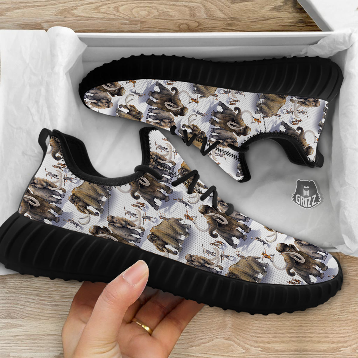Hunting Mammoth Print Pattern Black Walking Shoes-grizzshop