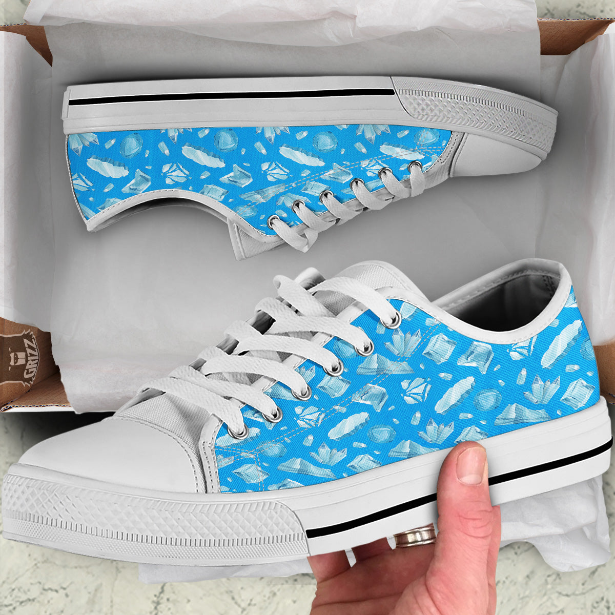 Ice Caps Snowdrifts And Icicles Print Pattern White Low Top Shoes-grizzshop