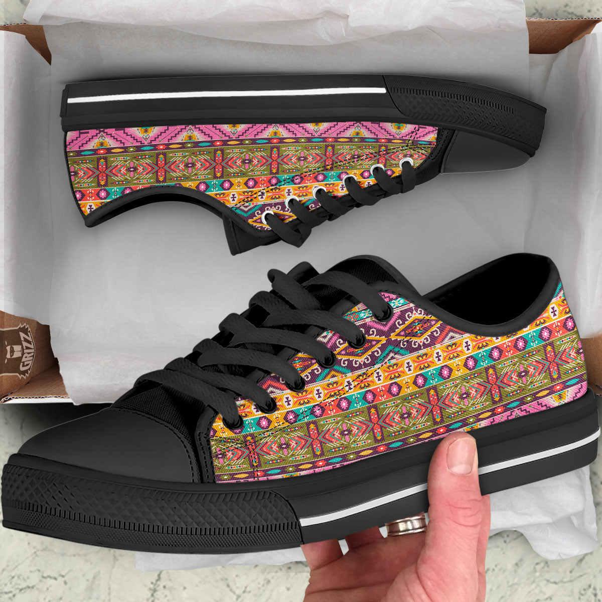 Inspired Native Print Pattern Black Low Top Shoes-grizzshop