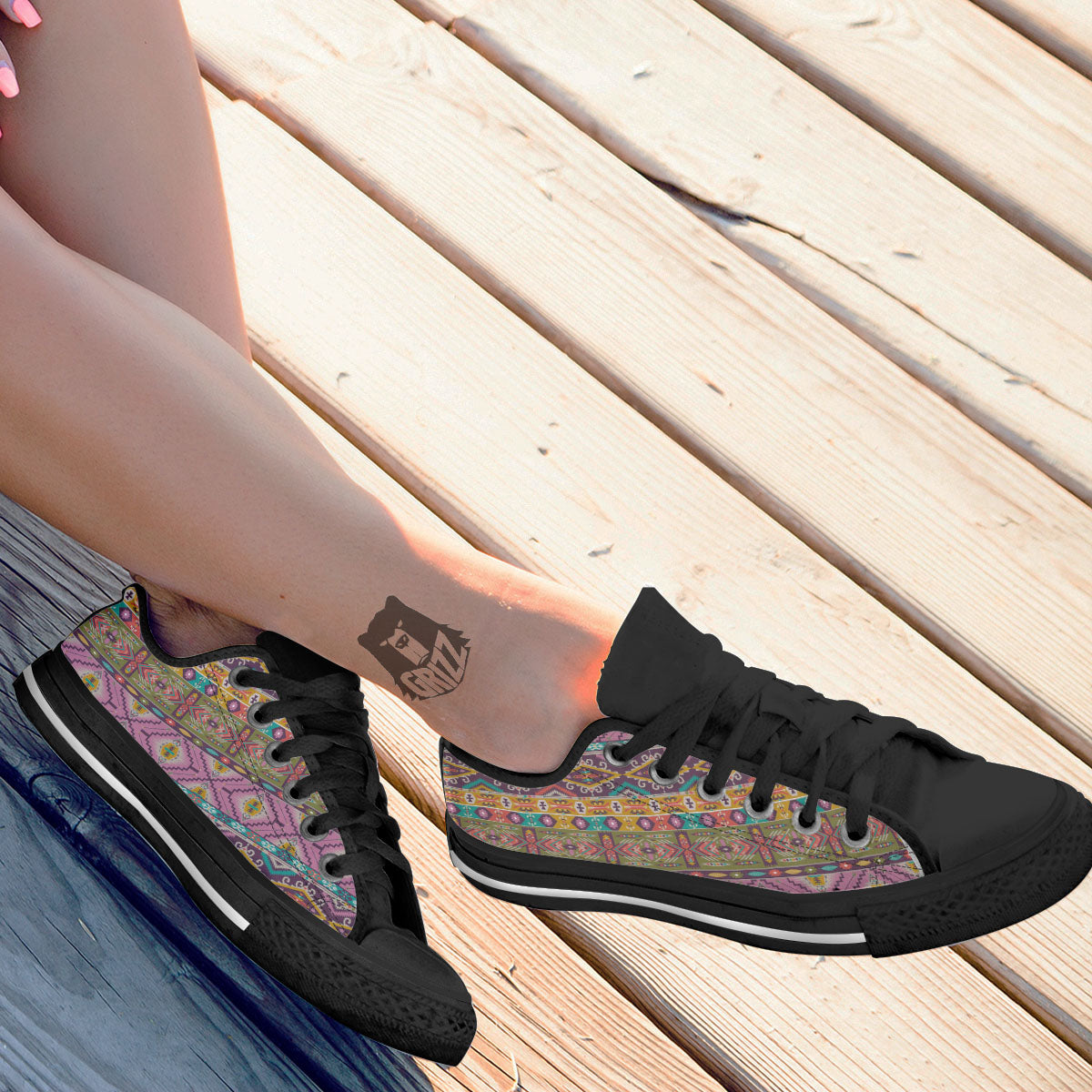 Inspired Native Print Pattern Black Low Top Shoes-grizzshop