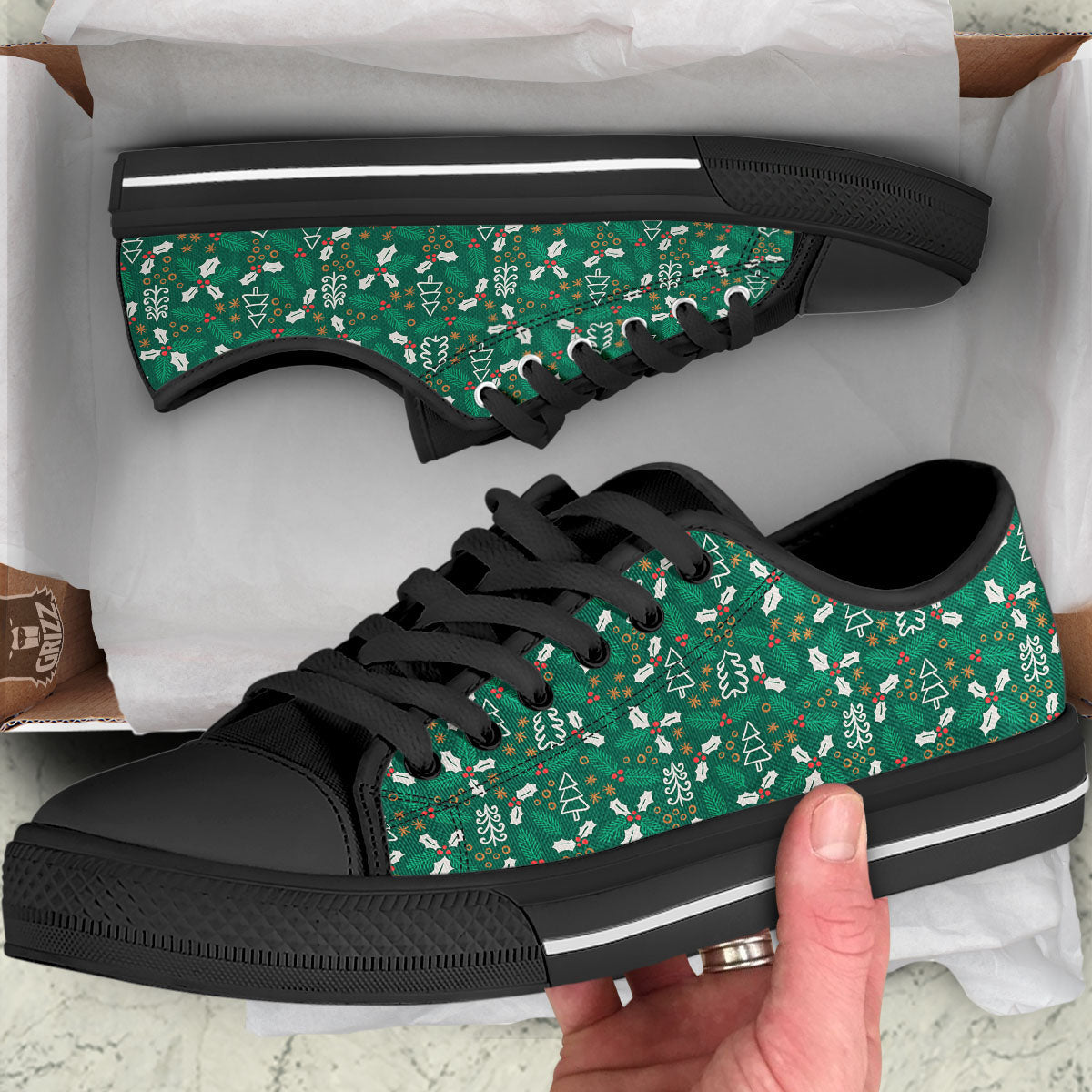 Ivy Leaf Christmas Print Pattern Black Low Top Shoes-grizzshop