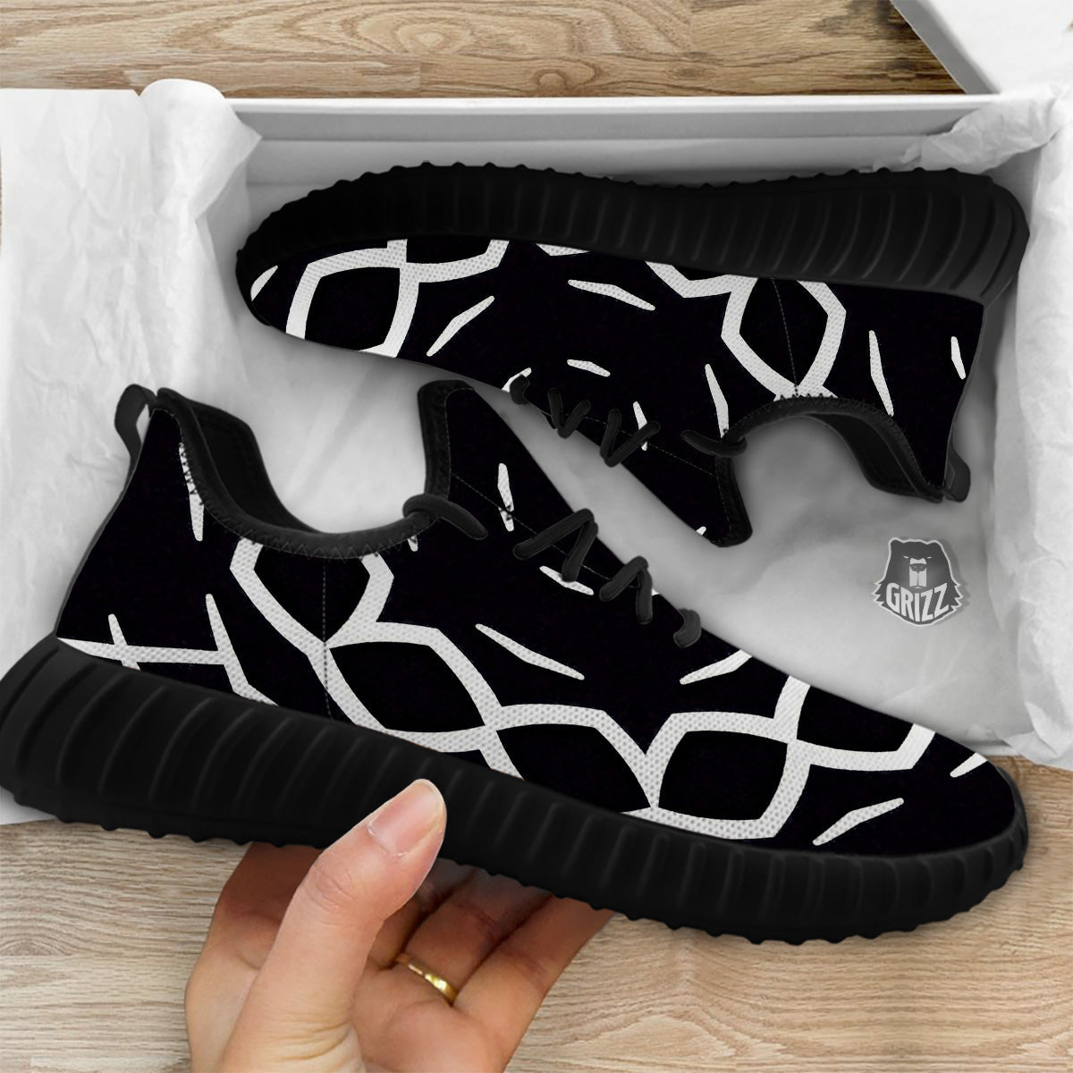 Kaleidoscope Black Print Black Walking Shoes-grizzshop