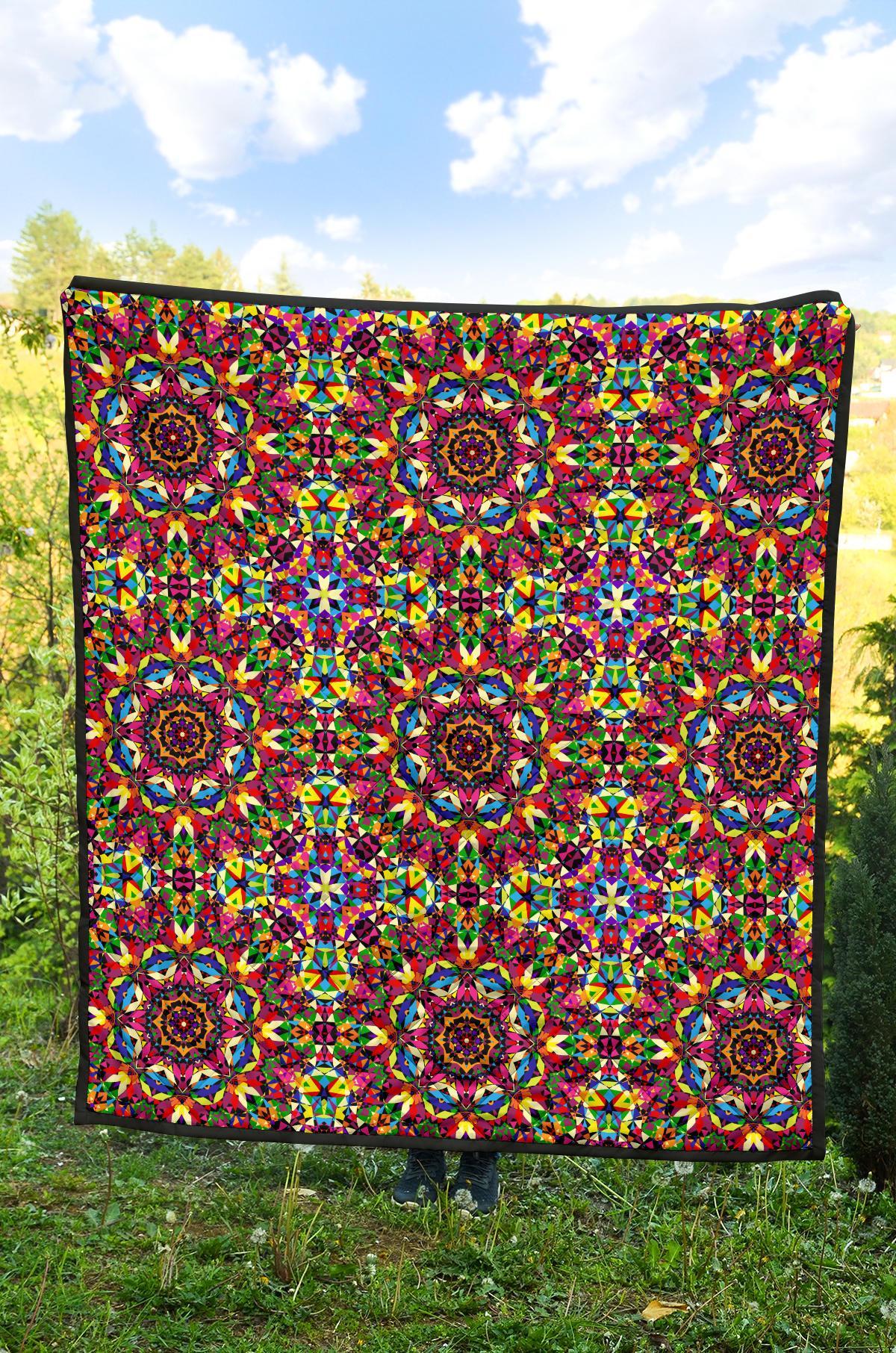 Kaleidoscope Pattern Print Quilt-grizzshop