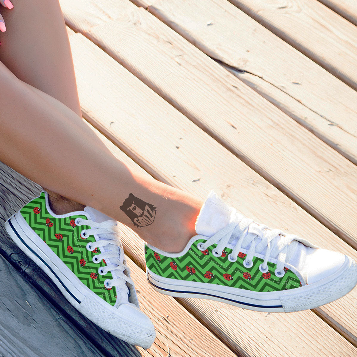 Ladybug Zigzag Green Pattern White Low Top Shoes-grizzshop