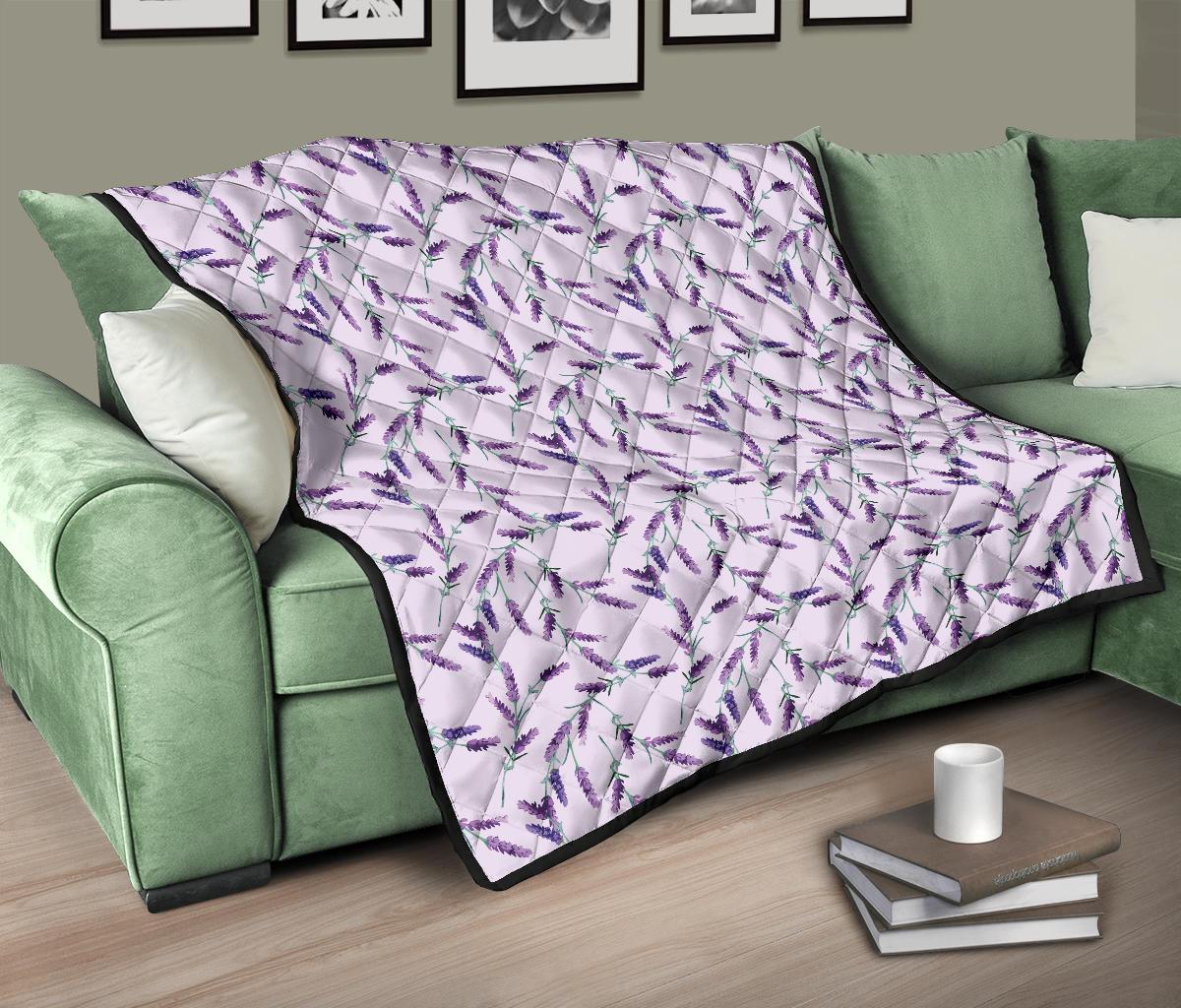 Lavender Floral Pattern Print Quilt-grizzshop