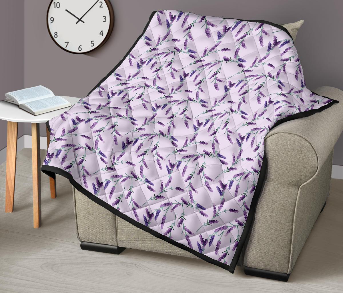 Lavender Floral Pattern Print Quilt-grizzshop