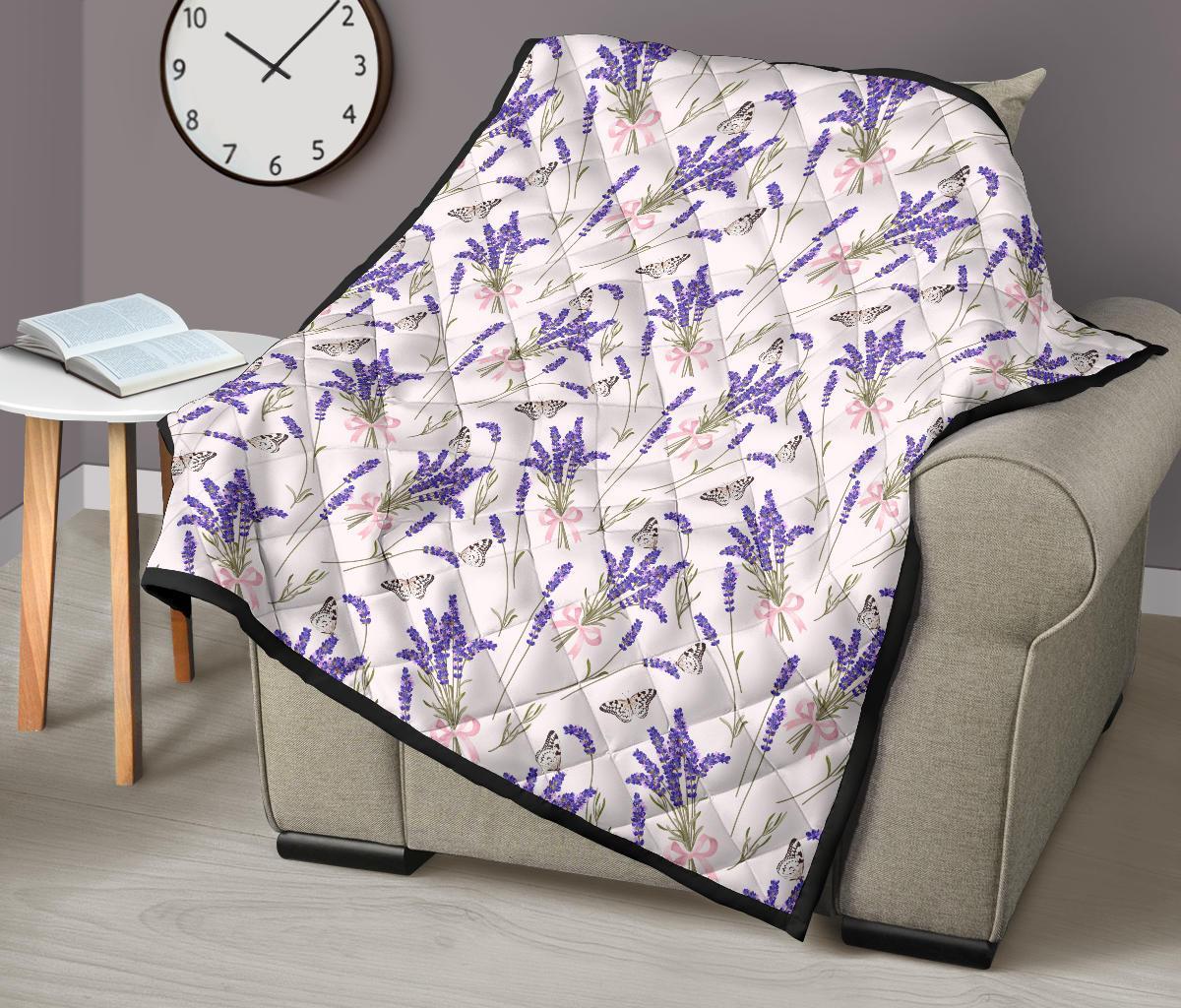 Lavender Floral Print Pattern Quilt-grizzshop